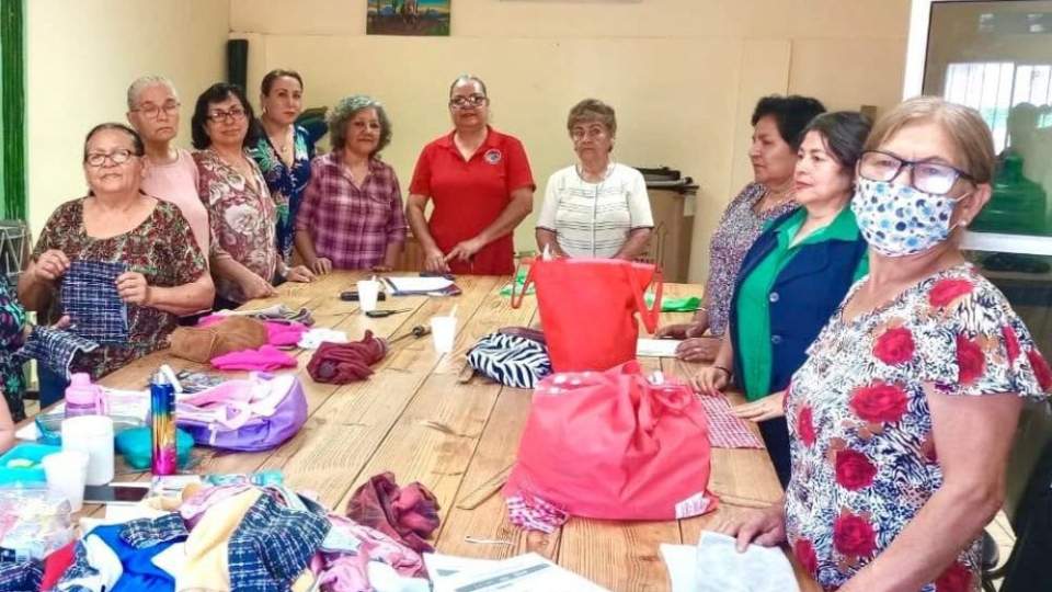 Invita Gobierno de Sonora a participar en programa para personas adultas mayores